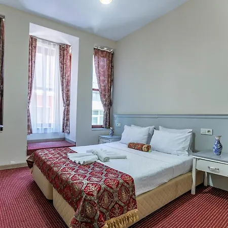 Ottomanzade Hotell 3*