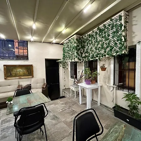 Ottomanzade Hotell 3*
