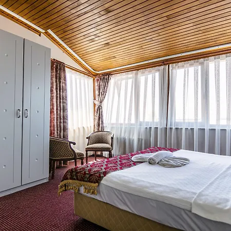 Ottomanzade Szálloda 3*