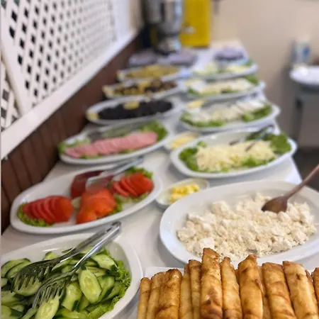 Ottomanzade מלון